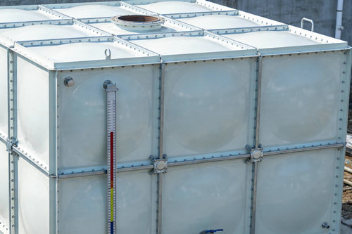 焦作玻璃钢水箱的密封胶条一般能用多久？